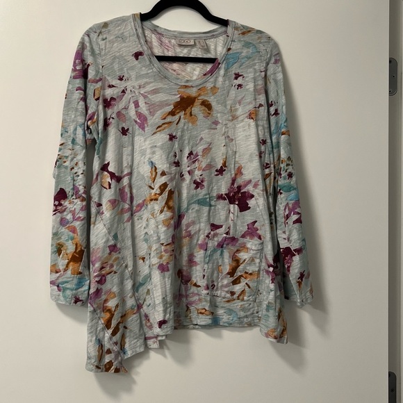 LOGO by Lori Goldstein Tops - LOGO By Lori Goldstein-Long Sleeve Blue/Gray Floral Print Shirt Size Medium